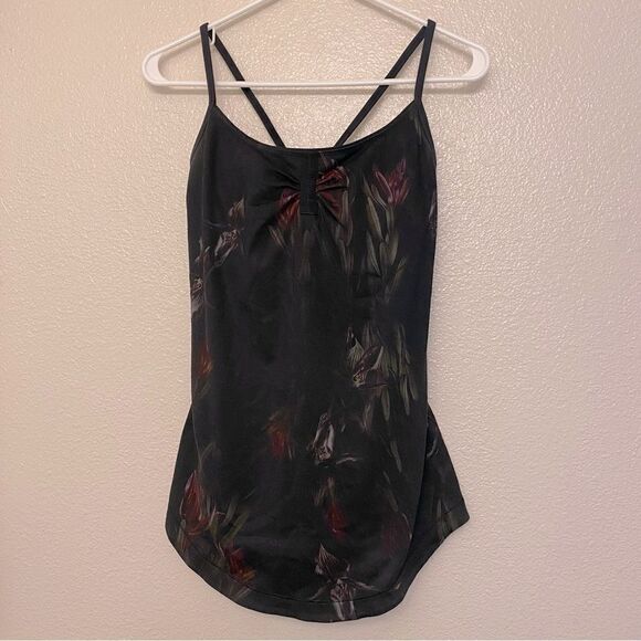 Lululemon Atma Tank Midnight Iris Multi Black floral print size 8/10 - Picture 2 of 13